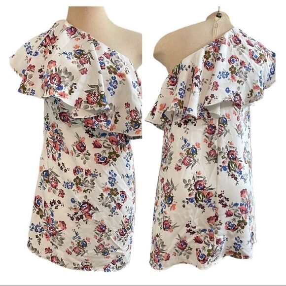 DO + BE White Floral Ruffle Off Shoulder Dress - Picture 4 of 10